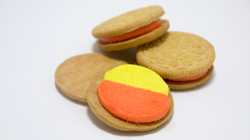 Illustration for article titled Candy Corn Oreos and Pumpkin Spice Kisses: It's the Snacktaku Halloween Variety Spooktacular!